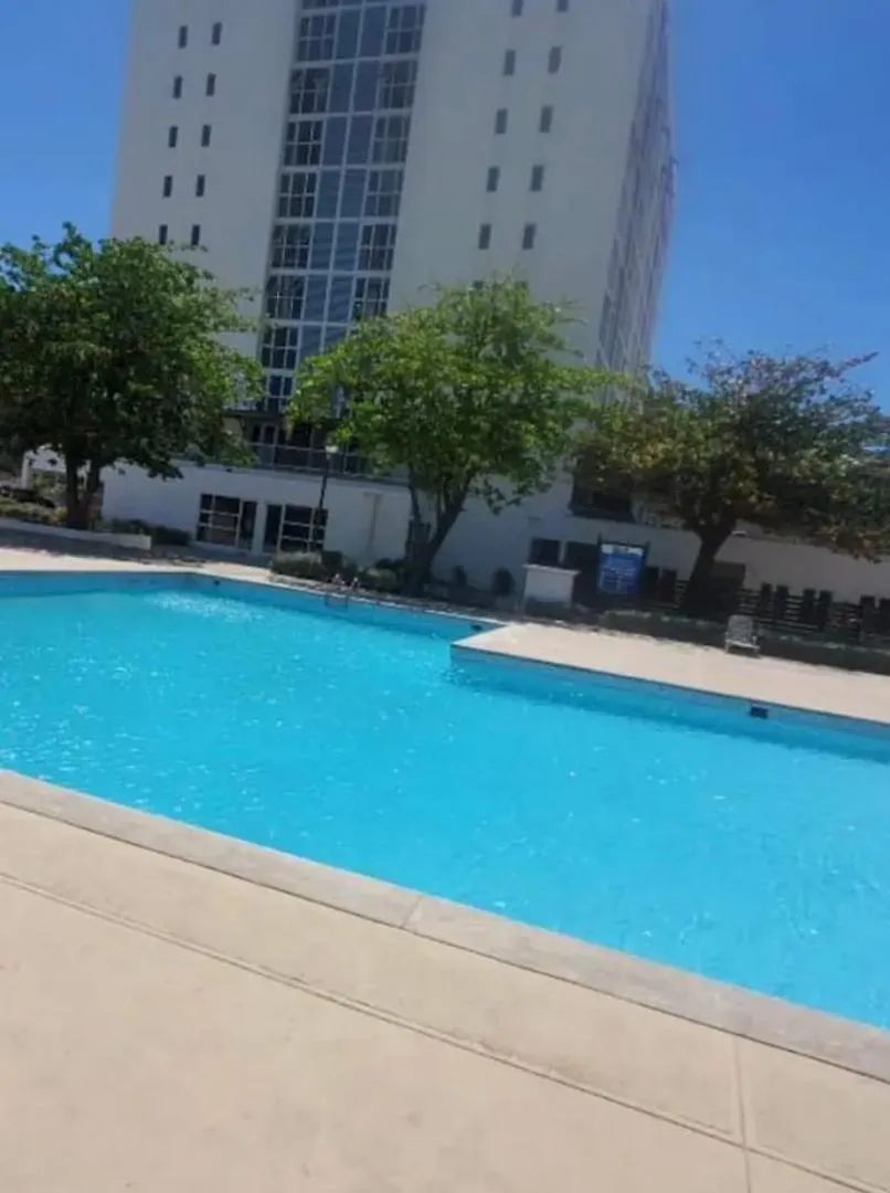 Bayfront Stay Phrase 2 Portmore Semesterbostad